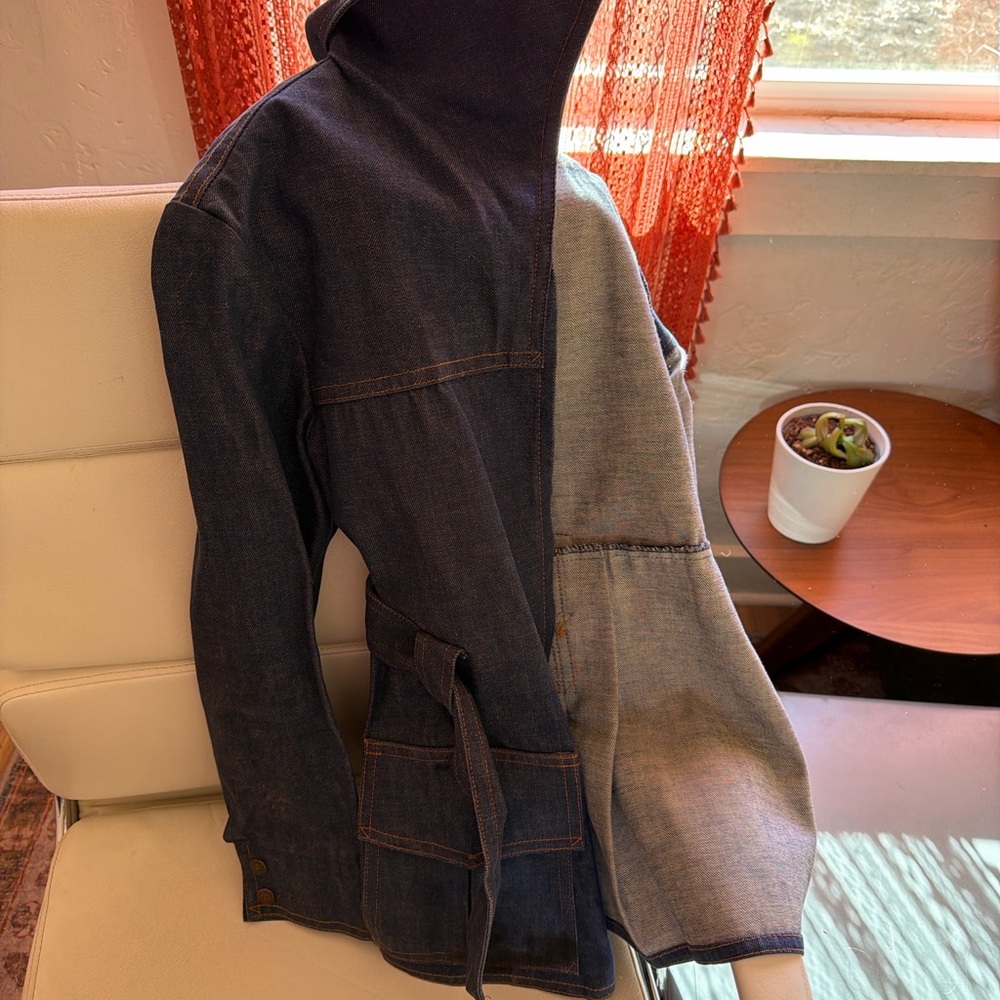 Vintage Levi’s for Gals Denim Jacket Coat • Zip Front • Belted • Size Small